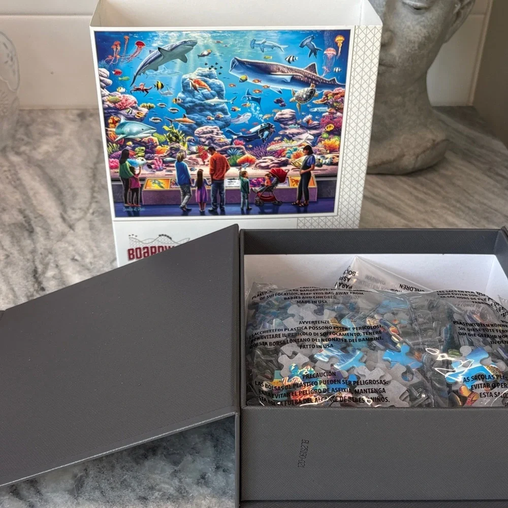 Aquarium 500-Piece Jigsaw Puzzle - Blue